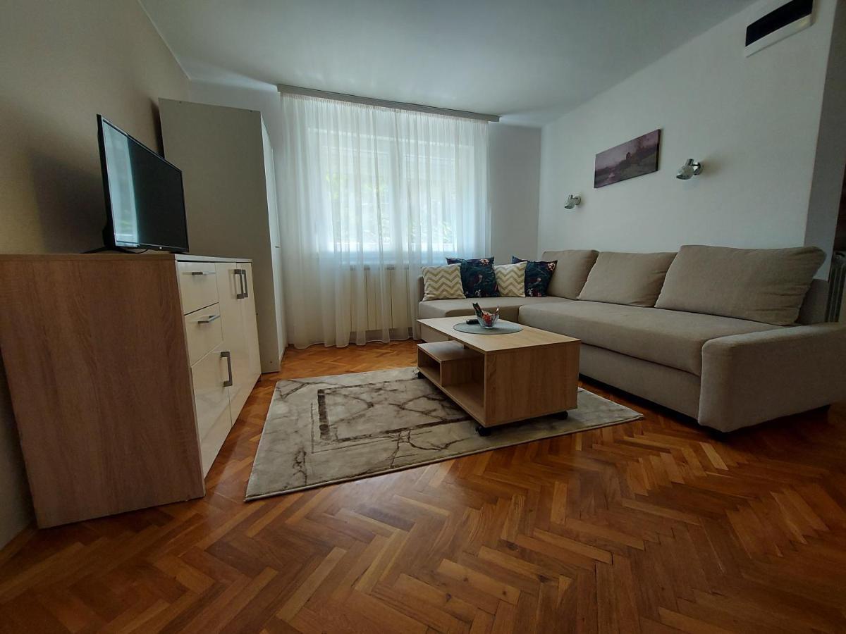 Apartment Holiday Vrnjačka Banja Eksteriør billede